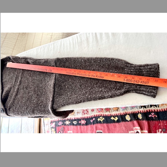 BABAA Cardigan No. 17 in Oak - Picture 12 of 12